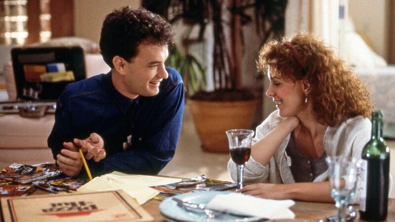 Josh (Tom Hanks) und Susan (Elizabeth Perkins) verstehen sich.. – Bild: RTL Zwei Josh (Tom Hanks) und Susan (Elizabeth Perkins) verstehen sich.. – Bild: RTL Zwei