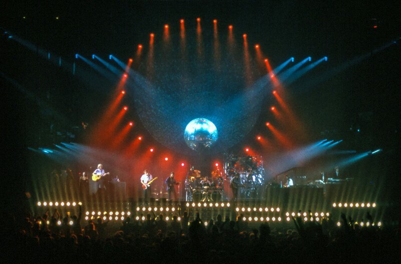 Pink Floyd performen bei dem Konzert viele ihrer bekanntesten Klassiker. – Bild: ART