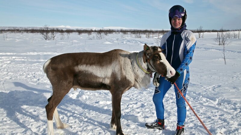 Anne Risten Sara und Toco – Bild: NDR/Medienkontor/J. Michael Schu / NDR Presse und Information Anne Risten Sara und Toco – Bild: NDR/Medienkontor/J. Michael Schu / NDR Presse und Information
