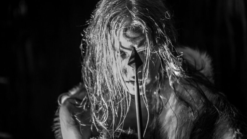 November – Bild: Silverline