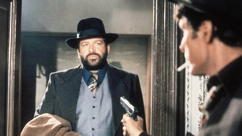 Auch die Engel essen Bohnen – Bild: RTL /​ © Tobis Film Die Verwendung des Materials von RTL Deutschland ist nur zur redaktionellen Berichterstattung im Zusammenhang mit der Sendung unter Angabe der Credits/​Quellenangabe und Beachtung de