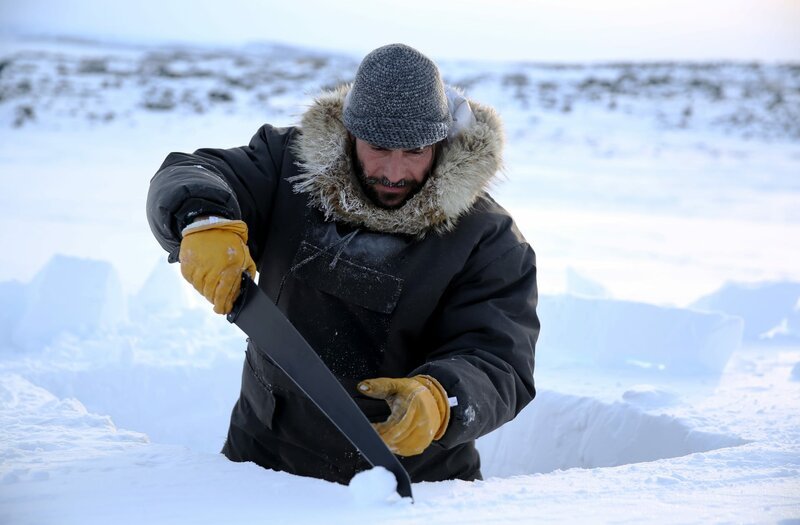 Hazen cutting ice. (National Geographic/​Laurence Hamilton-Baillie) – Bild: National Geographic/​Laurence Hamilton-Baillie /​ National Geographic /​ Laurence Hamilton-Baillie