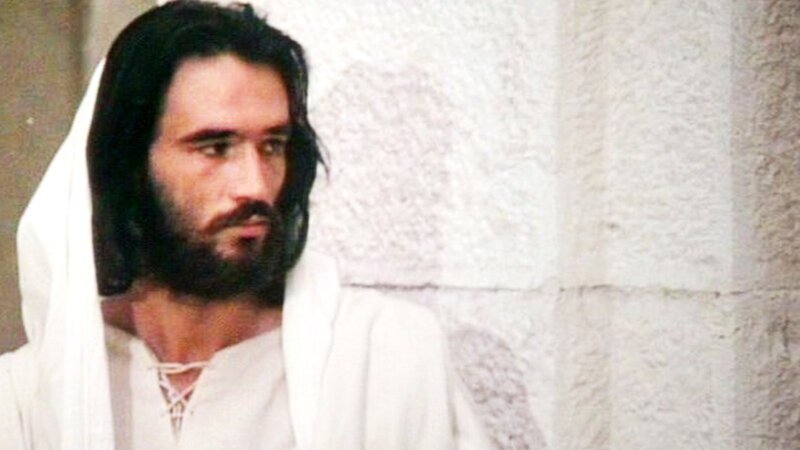 Pier Maria Rossi als Jesus – Bild: Bibel TV