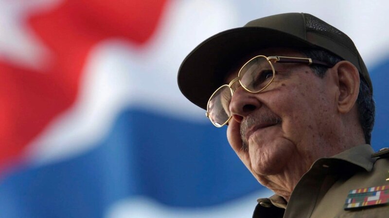 Raúl Castro bestimmte fast sechs Jahrzehnte lang die Geschichte Kubas. Nach der Revolution 1959 wurde er Minister für die Streitkräfte, von 2008 bis 2018 war er als Nachfolger seines Bruders Fidel kubanischer Präsident. – Bild: ZDF und © AVIVA Films – MADE IN BRUSSELS – 2021./​© AVIVA Films – MADE IN BRUSSELS
