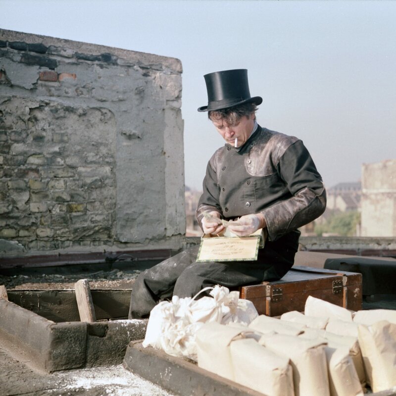 Die ehrbaren Fünf – Bild: MDR/​DRA/​Hans-Joachim Knospe