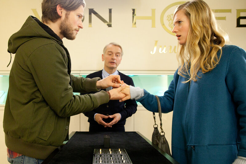 Verliebt, verlobt, vertauscht – Bild: Puls 8