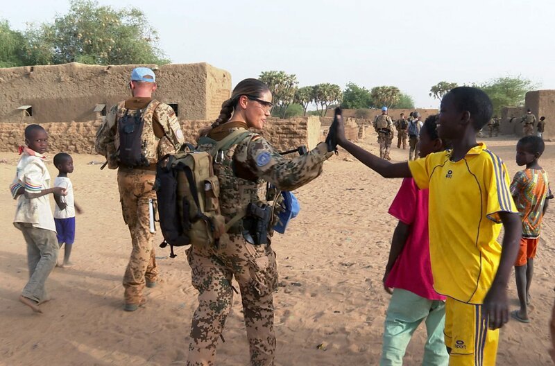 Mehr denn je wird in Europa über die Truppenpräsenz im Krisenstaat Mali diskutiert. – Bild: VDN 2021 /​ © VDN 2021 /​ © VDN 2021