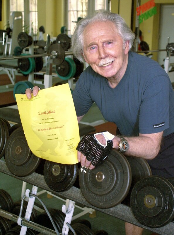 Fred Delmare im Fitnesszentrum des Sportclubs DHFK Leipzig e.v. – Bild: MDR/Hopf Fred Delmare im Fitnesszentrum des Sportclubs DHFK Leipzig e.v. – Bild: MDR/Hopf