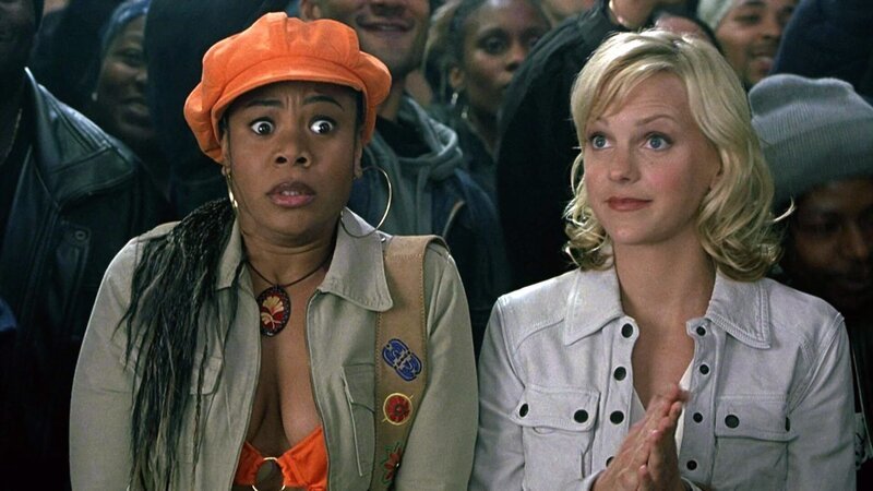 TV-Reporterin Cindy (Anna Faris, re.) ist verzweifelt auf der Suche nach einer guten Story für ihre Nachrichtensendung … (Foto, li.: Regina Hall) – Bild: RTL Zwei TV-Reporterin Cindy (Anna Faris, re.) ist verzweifelt auf der Suche nach einer guten Story für ihre Nachrichtensendung … (Foto, li.: Regina Hall) – Bild: RTL Zwei