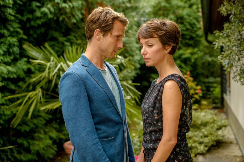 David Rott (Axel), Julia Koschitz(Marie). – Bild: ORF/​Monafilm/​Petro Domenigg