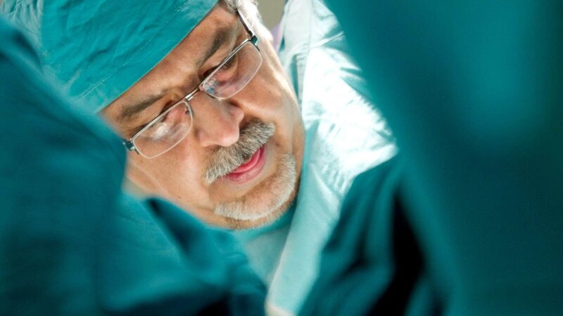 Saving Face - Gebt mir mein Gesicht zurück – Bild: RTL /​ HBO Die Verwendung des Materials von RTL Deutschland ist nur zur redaktionellen Berichterstattung im Zusammenhang mit der Sendung unter Angabe der Credits/​Quellenangabe und Beachtung der unter h