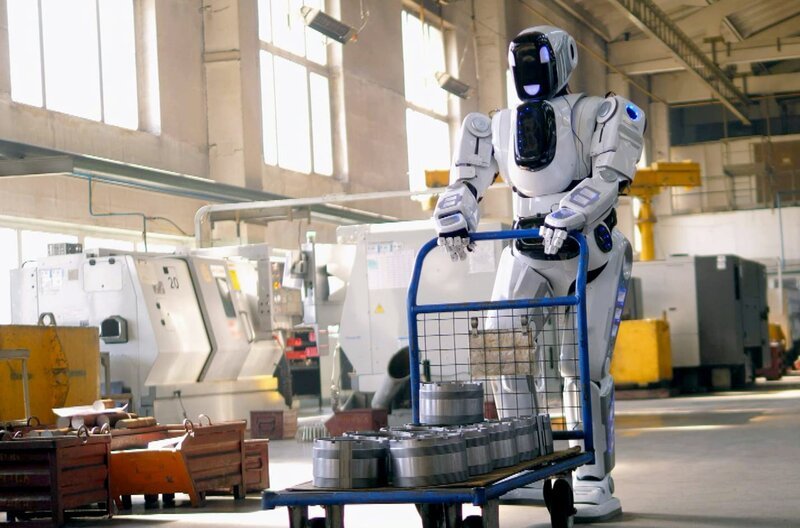 Wird es in einer zunehmend globalisierten und digitalisierten Welt, in der Roboter und künstliche Intelligenz eine immer wichtigere Rolle spielen, noch genug Beschäftigung für Menschen geben? – Bild: arte
