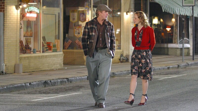 Der arme Noah (Ryan Gosling) will das Herz von Allie (Rachel McAdams) gewinnen, die aus einer reichen Familie stammt – Bild: RTL Zwei