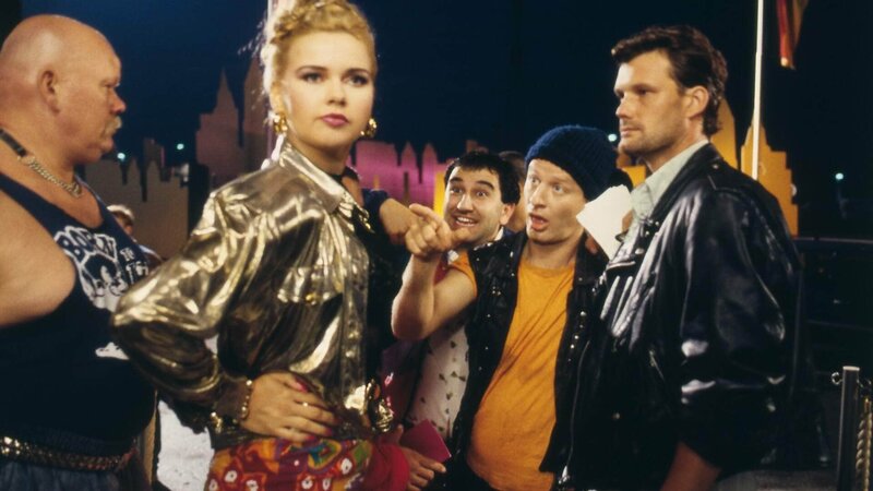 Voll normaaal – Bild: RTL Die Verwendung des Materials von RTL Deutschland ist nur zur redaktionellen Berichterstattung im Zusammenhang mit der Sendung unter Angabe der Credits/​Quellenangabe und Beachtung der unter https:/​