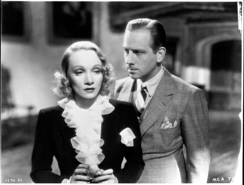 Engel – Bild: 1937 EMKA Division of MCA Inc. Copyright Renewed. All Rights Reserved. Lizenzbild frei