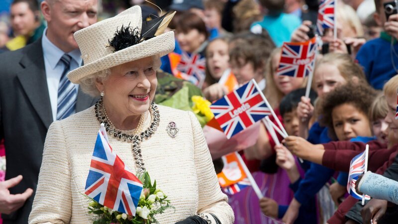 Queen Elizabeth II. ist bei den Briten beliebt und ein Garant für die Monarchie. – Bild: Nutzungsrecht: 03.05.2022 – 02.08.2022/​wpa pool