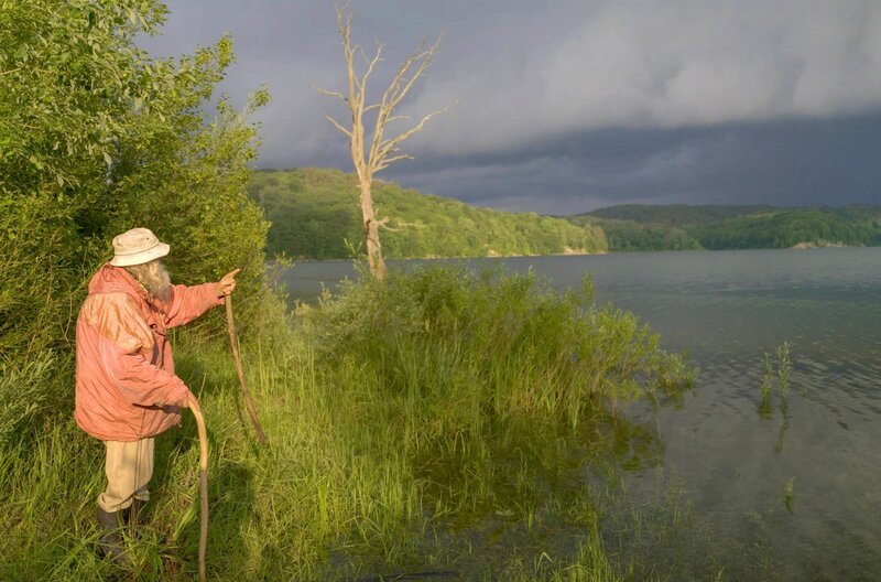 Juliusz am Ufer des Solina-Sees – Bild: Agata Szymanska-Medina / © Agata Szymanska-Medina Juliusz am Ufer des Solina-Sees – Bild: Agata Szymanska-Medina / © Agata Szymanska-Medina