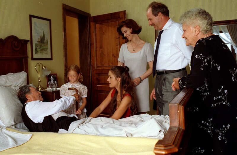 Vino santo - Es lebe die Liebe, es lebe der Wein – Bild: ORF/​Satel-Film/​C.A. Rieger