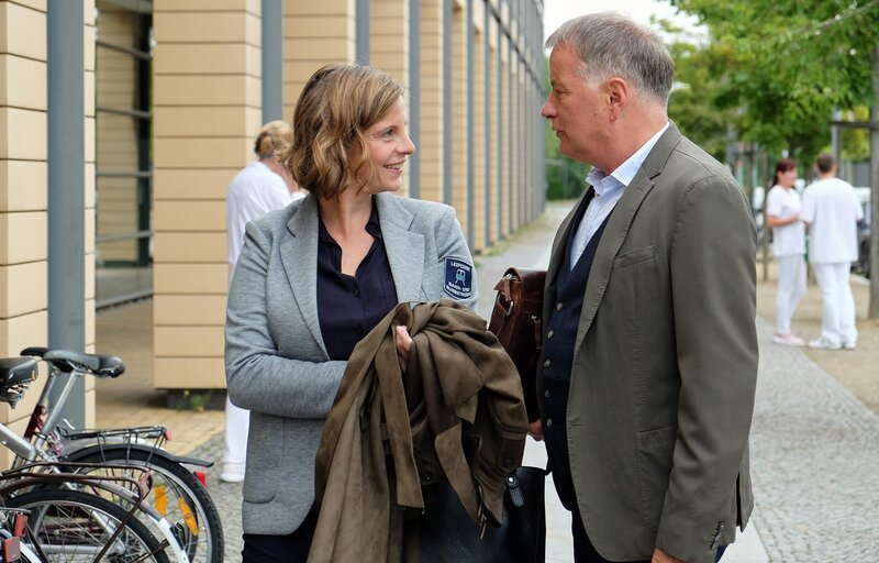 In aller Freundschaft (IAF) 874: Vereint und entzweit – fernsehserien.de