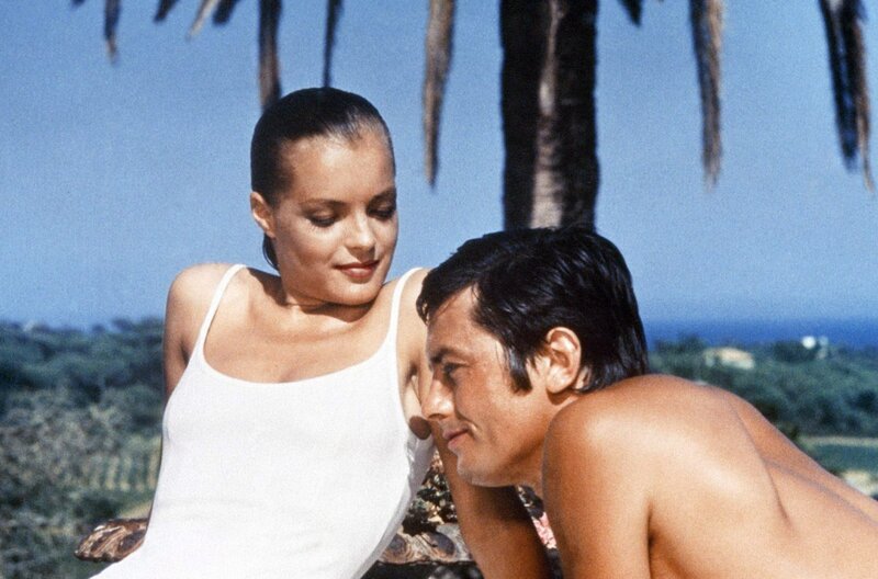 Die Leidenschaft von Romy Schneider und Alain Delon als Paar fand später ihren Niederschlag in dem Kultfilm „Der Swimmingpool“. – Bild: arte