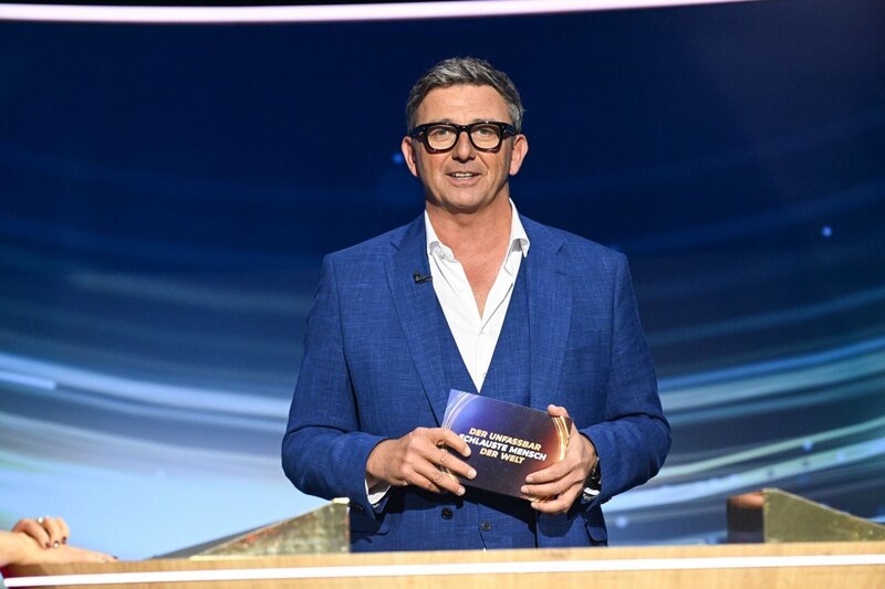 Der Schlauste Mensch Der Welt 2016 Der unfassbar schlauste Mensch der Welt S01E01: Folge 1 – fernsehserien.de