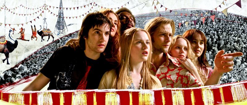 Jim Sturgess, Evan Rachel Wood, Joe Anderson, Dana Fuchs, Martin Luther, Ekaterina Sknarina, T.V. Carpio. – Bild: ORF/Sony Pict Jim Sturgess, Evan Rachel Wood, Joe Anderson, Dana Fuchs, Martin Luther, Ekaterina Sknarina, T.V. Carpio. – Bild: ORF/Sony Pict