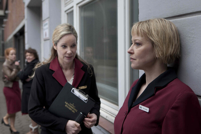 Mit geradem Rücken – Bild: Puls 8