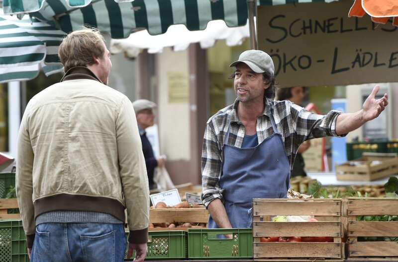 Eine Hochzeit platzt selten allein – Bild: MDR/​SWR/​Schwabenlandfilm/​Reiner Pfisterer