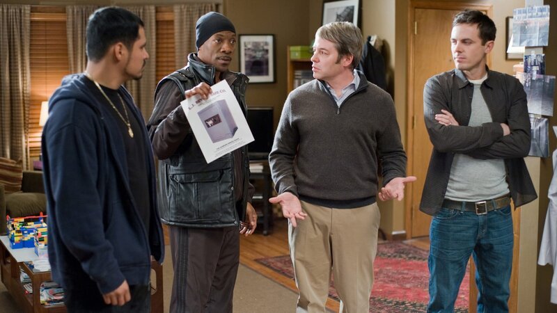 (L to R) Dev?Reaux (MICHAEL PEÑA), Slide (EDDIE MURPHY), Mr. Fitzhugh (MATTHEW BRODERICK) and Charlie (CASEY AFFLECK); (L to R) Dev’Reaux (MICHAEL PEÑA), Slide (EDDIE MURPHY), Mr. Fitzhugh (MATTHEW BRODERICK) and Charlie (CASEY AFFLECK) – Bild: RTL Zwei