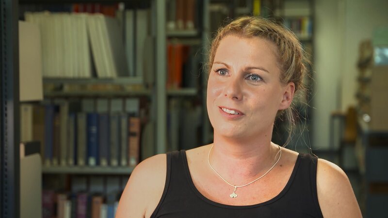 Die Sozialwissenschaftlerin Alice Blum hat mit völkischen Siedlern gelebt. – Bild: ZDF und Detlev Konnerth./​Detlev Konnerth