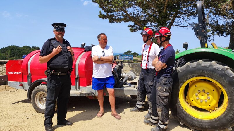 Kleine Kronjuwelen im Ärmelkanal – Bild: NDR/​nonfictionplanet/​Michael Mc Glinn