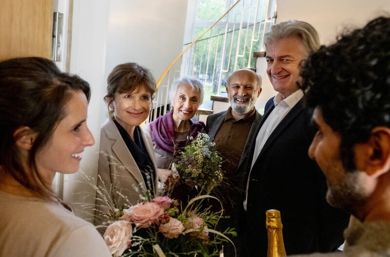 Familie ist ein Fest – Bild: ARD Degeto/​Martin Rottenkolber /​ ARD Degeto/​Programmplanung und P