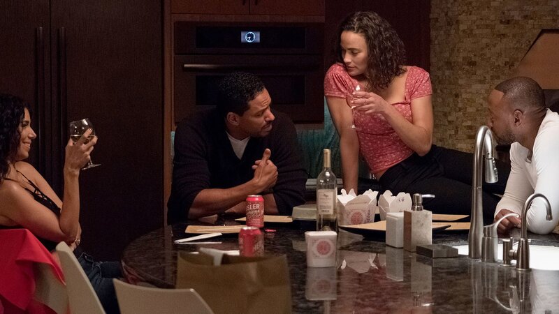 Stranded – Bild: 2018 Stranded, LLC. All Rights Reserved. Artwork & Supplementary Materials © 2018 Summit Entertainment, LLC. All Rights Reserved. Lizenzbild frei