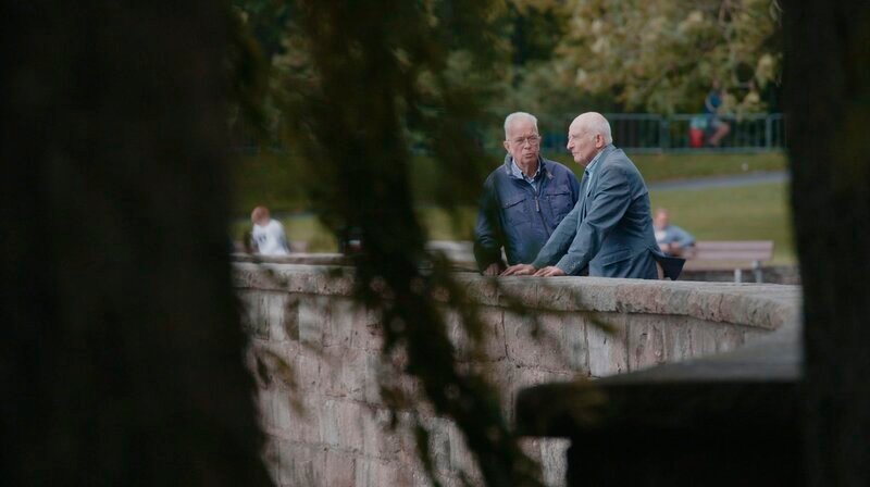 Oberstaatsanwalt Rolf Juschka und Kriminalhauptkommissar Willi Flormann. – Bild: WDR/​Broadview TV