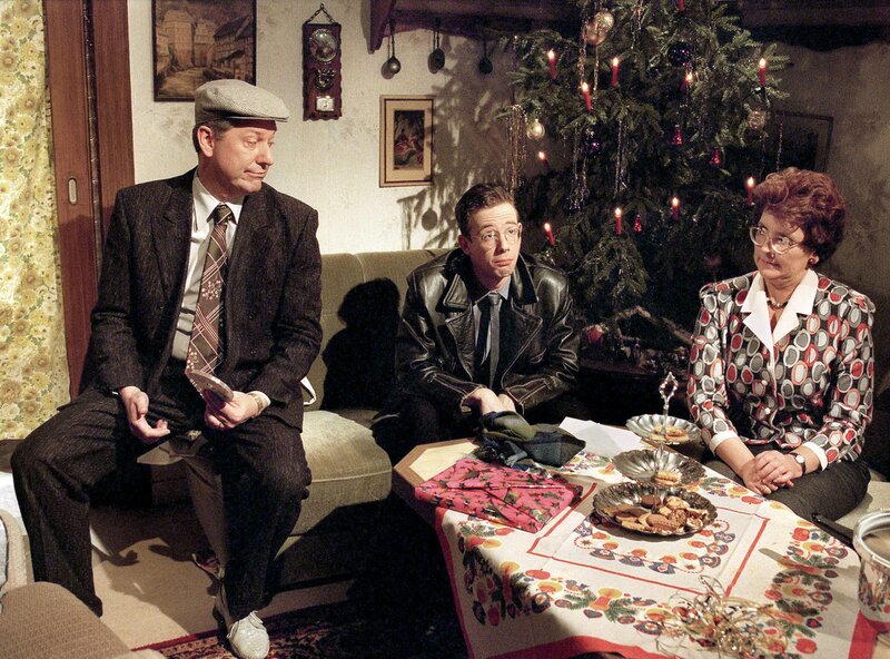 Familie Heinz Becker S03E04 Alle Jahre wieder fernsehserien.de Familie Heinz Becker S03E04 Alle Jahre wieder fernsehserien.de