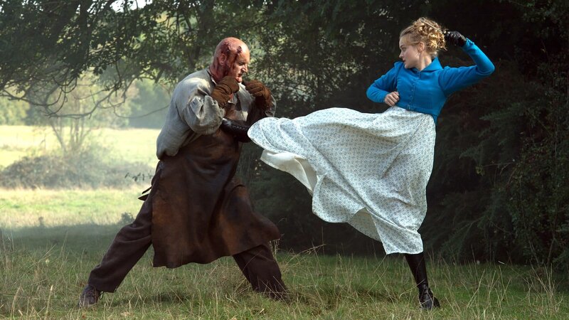 Stolz und Vorurteil & Zombies – Bild: RTL Zwei