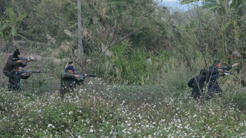 Die Royal Thai Rangers verhaften Drogenschmuggler, die die Grenze zu Myanmar überquert haben, und beschlagnahmen Meth-Pillen im Wert von 7 Millionen Dollar. (National Geographic) – Bild: National Geographic /​ National Geographic