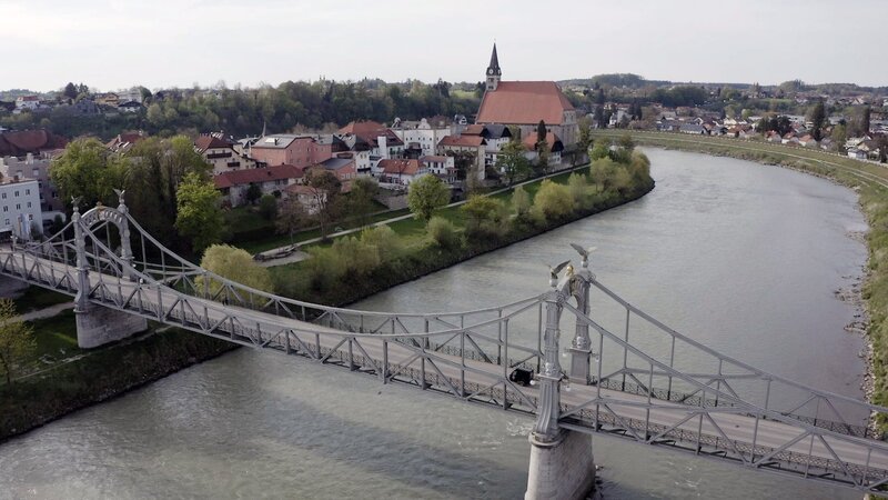 Brücke Salzach. – Bild: ORF