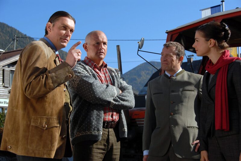 Heimat zu verkaufen – Bild: ORF/​Epo Film/​Alfons Kowatsch