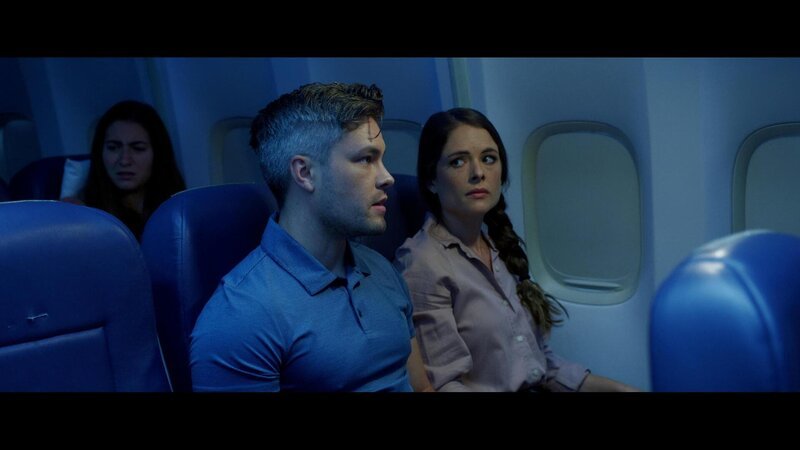 Del Collins (Liam Hawley) und Vera Collins (Morgan Bradley) – Bild: Smart Media GmbH /​ © Smart Media GmbH /​ © Smart Media GmbH