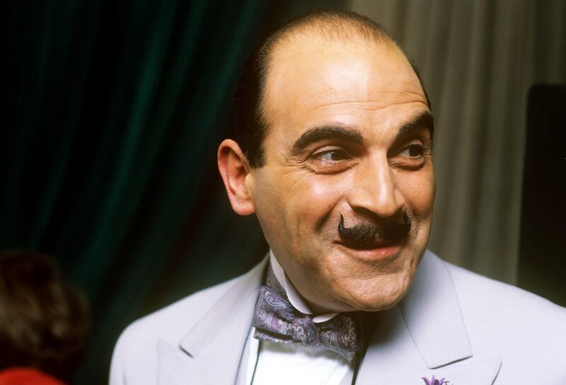Agatha Christie’s Poirot S01E04 Vierundzwanzig Schwarzdrosseln (Four