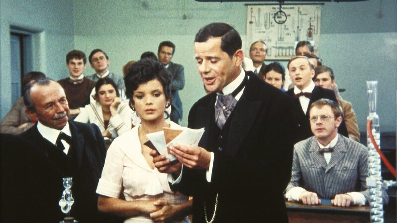 Die Feuerzangenbowle – Bild: MDR/​BR/​Beta Film/​Igor Oberberg