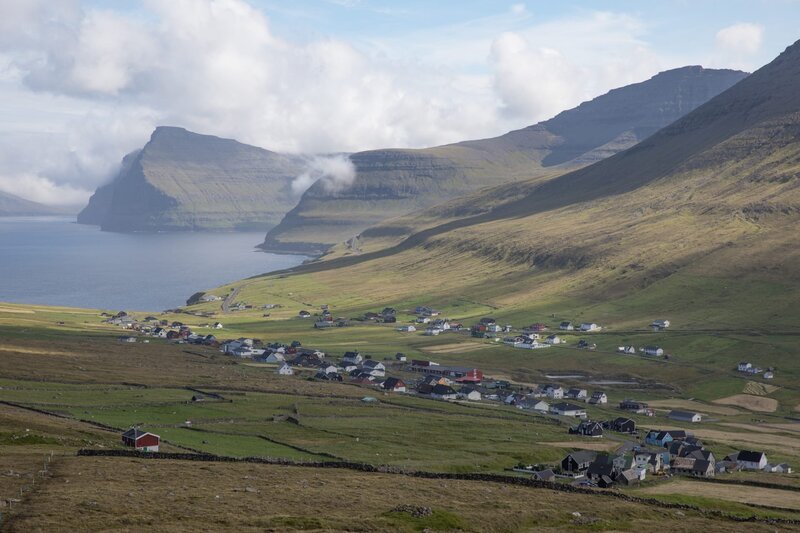 Die Färöer sind eine Traumlandschaft für Zivilisationsmüde. – Bild: ZDF und Sven Jaax.