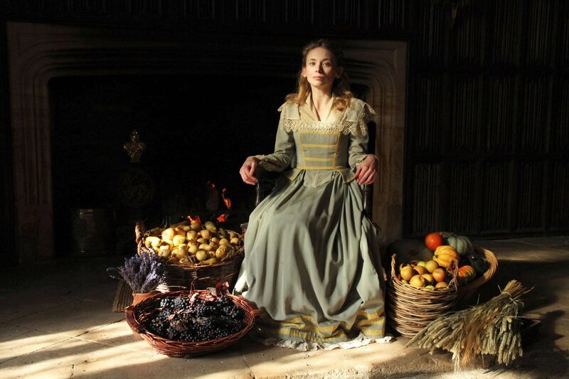 Amy Robsart (Louise Martin) – Bild: Mark Fielder/​Quickfire Media /​ <invalid utf-8 string>