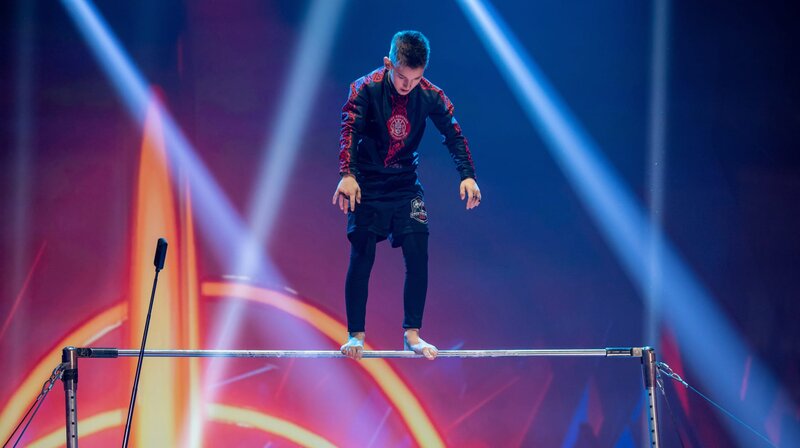 Klein gegen Groß 53: Folge 53 – fernsehserien.de