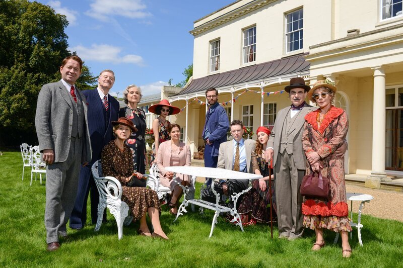 Agatha Christie’s Poirot S13E03 Wiedersehen Mit Mrs. Oliver (Dead Man’s Folly) fernsehserien.de