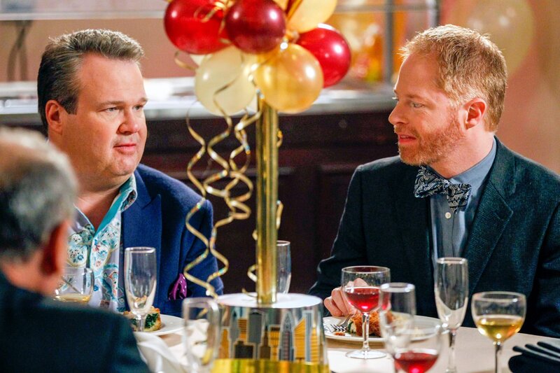 Modern Family S04E11 Wir sind das Frischfleisch? (New Year’s Eve
