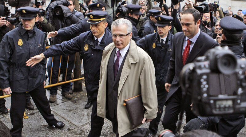 Kinderraub - Ein dunkles Kapitel der katholischen Kirche – Bild: WDR/​AP Photo/​Victor R. Caivano