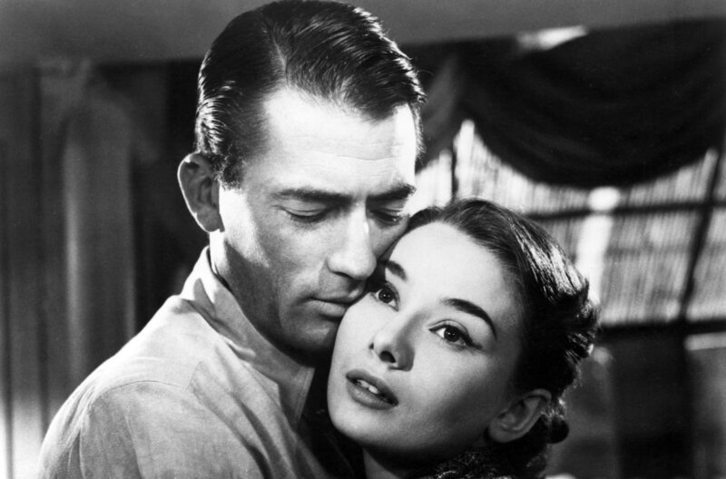 Joe Bradley (Gregory Peck) ist entschlossen, seine einmalige Chance zu nutzen; Prinzessin Ann (Audrey Hepburn) wiederum genießt es, einen Tag lang alles tun zu dürfen, was sie will. – Bild: arte Joe Bradley (Gregory Peck) ist entschlossen, seine einmalige Chance zu nutzen; Prinzessin Ann (Audrey Hepburn) wiederum genießt es, einen Tag lang alles tun zu dürfen, was sie will. – Bild: arte