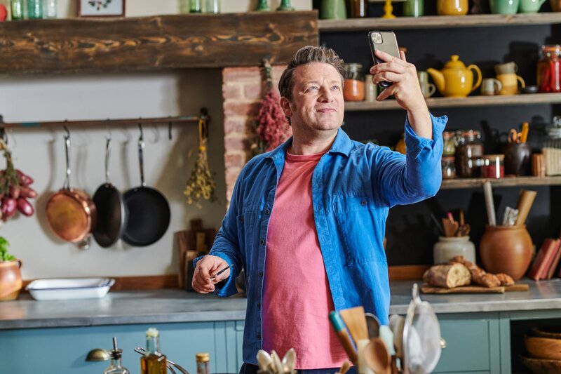 Jamie Oliver: Geniale One Pot Gerichte S01E02: Champignon-Pie (Episode ...